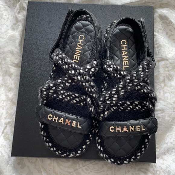 AUTHENTIC Chanel Rope Sandals - Picture 1 of 4